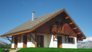 environnement d'une maison bois familiale