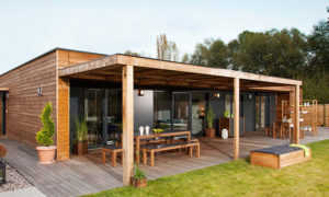 terrasse d'une maison bois familiale