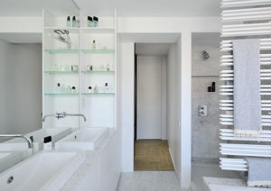 aménagement intérieur d'une maison bois familiale