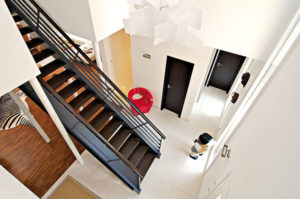 aménagement intérieur d'une maison bois familiale