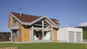 environnement d'une maison bois familiale