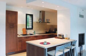 aménagement intérieur d'une maison en bois moderne et familiale