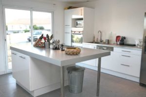 aménagement intérieur d'une maison bois familiale