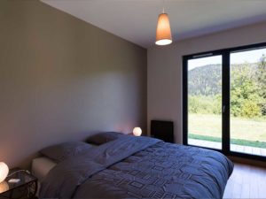 aménagement intérieur d'une maison bois classique en Vosges