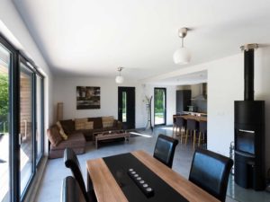 aménagement intérieur d'une maison bois classique en Vosges