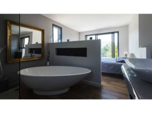 aménagement intérieur d'une maison bois massif