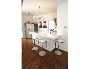aménagement intérieur d'une maison bois classique