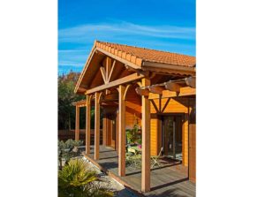 maison bois familial avec jardin