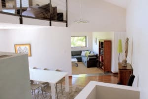 aménagement intérieur d'une maison bois familiale et bioclimatique