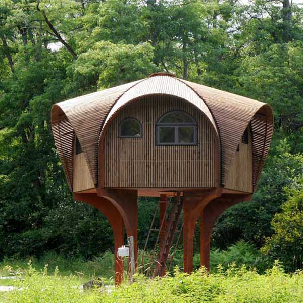 La cabane bois le Haut Perché fait partie des refuges périurbains bordelais © Bordeaux Métropole