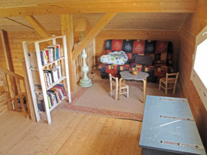 aménagement intérieur d'une maison bois moderne et familial