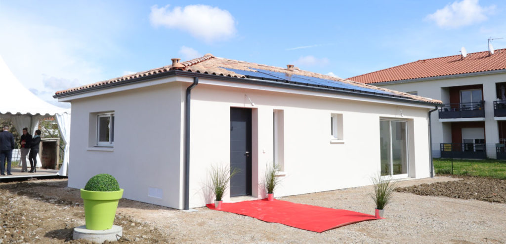 petite maison bois familial