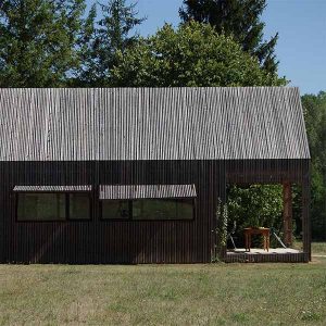maison en pierre et son extension bois