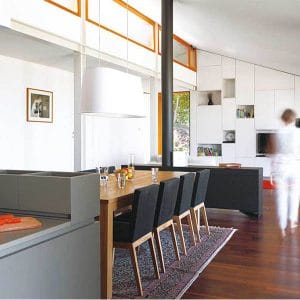 cuisine et salle à manger avec parquet