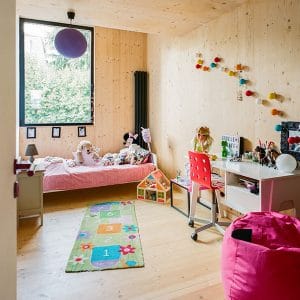 chambre des enfants en bois