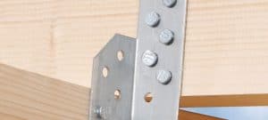 Simpson-Strong-fixation-connecteur