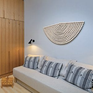 Aménagement intérieur d'une petite maison en bois confortable en Finlande