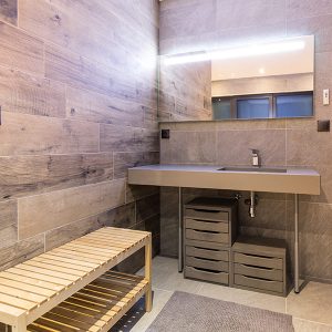 salle de bain en bois dans maison bois en Grande Est