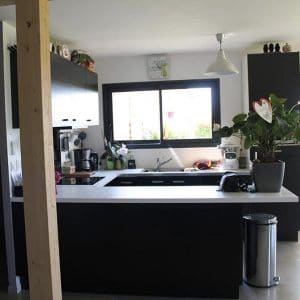 Aménagement intérieur d'une maison en bois dans la région Île-de-France