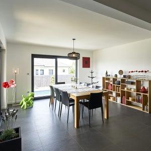 sallé à manger avec parquet