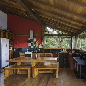 cuisine ouverte avec salle à manger