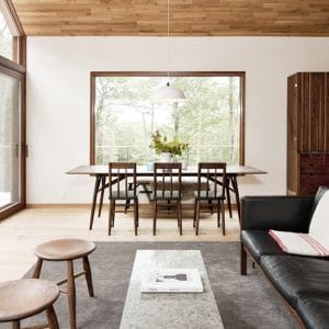 Aménagement intérieur d'une maison en bois