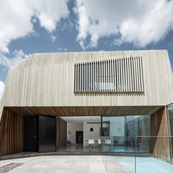 Maison urbaine conçu par Coy Yiontis Architects