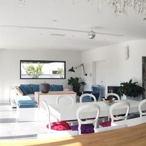 Salon ouverte dans maison bois