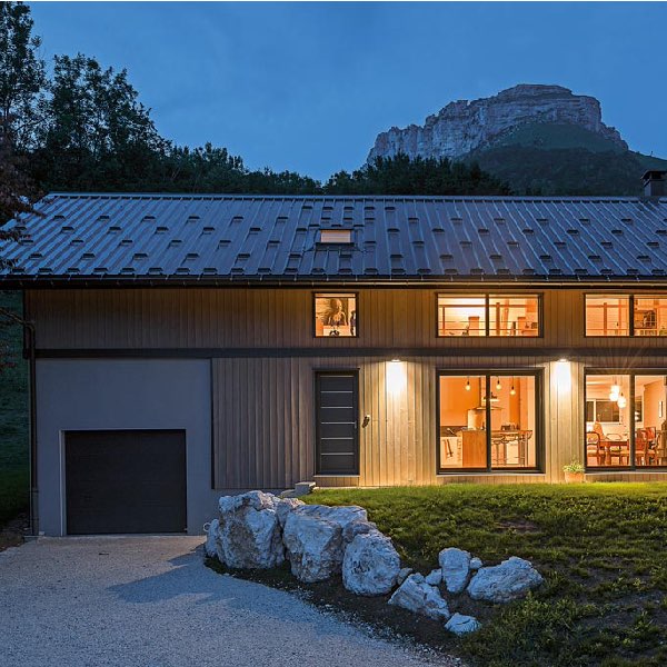 Une ferme en bois en Savoie