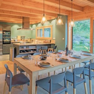 Chalet bois made in France salle à manger