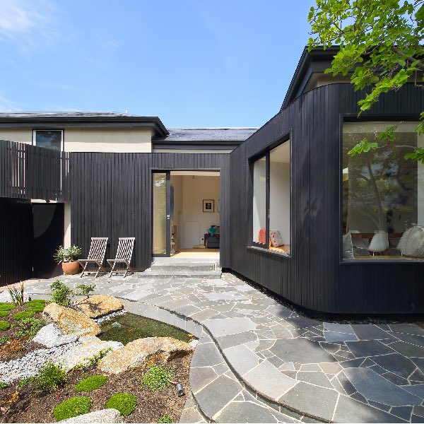 Maison en bois victorienne jardin
