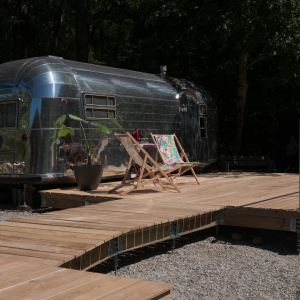 Terrasse bois Silverstreak holidays Rennes-les-Bains Aude CoMet