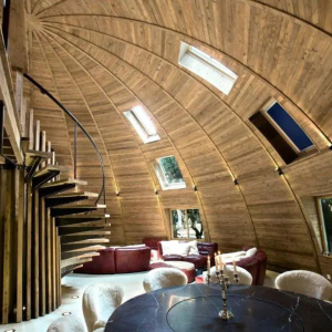intérieur maison en dôme