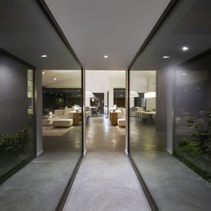 Intérieur de la maison bois moderne