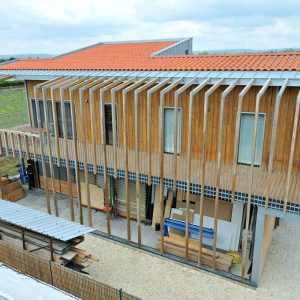 exterieur de la maison en ossature bois moderne