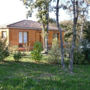 maison en bois massif en Dordogne