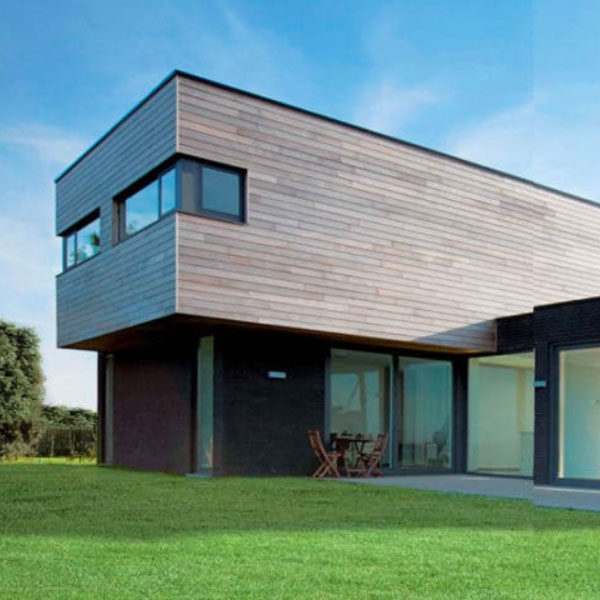 vue extérieure maison bois bardage jardin terrasse
