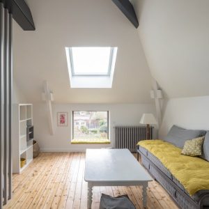 La surélévation bois - vue de l'intérieur, pièce de vie - Caroline Ablain Photographe