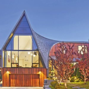 Maison vue de face - maison arc en ciel architecture bois - Tom Arban