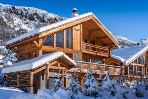 chalet bois - Serre Chevalier - Chalets Lombard Vasina - Jonathann Dupieux - Alpes photographies - hiver