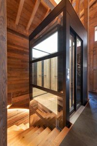 chalet bois - Hautes-Vosges - Chalets Décobois - Thomas Devard - escalier - ascenseur