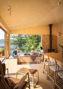maison bois - Grønsfjorden - Norvège - Kebony - Kristian Alvéo - salle de séjour