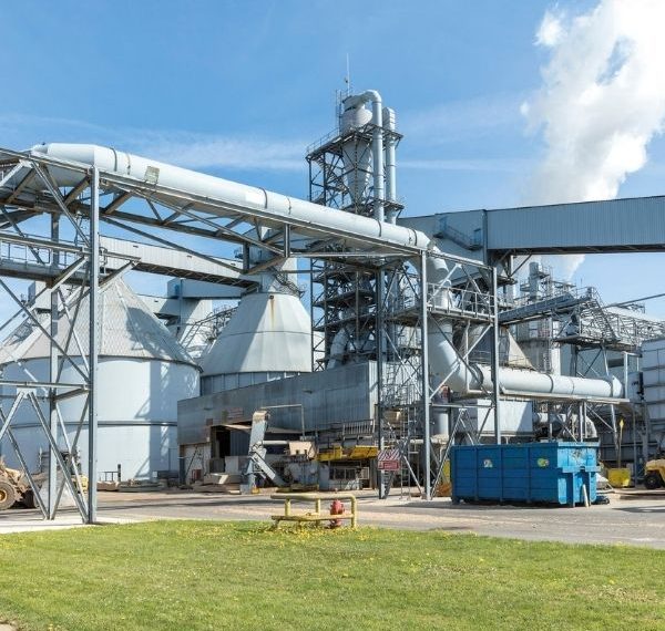 extérieur usine de recyclage des panneaux