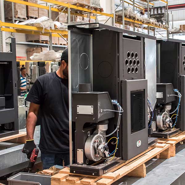 fabrication de poêle à granulés Italia 2